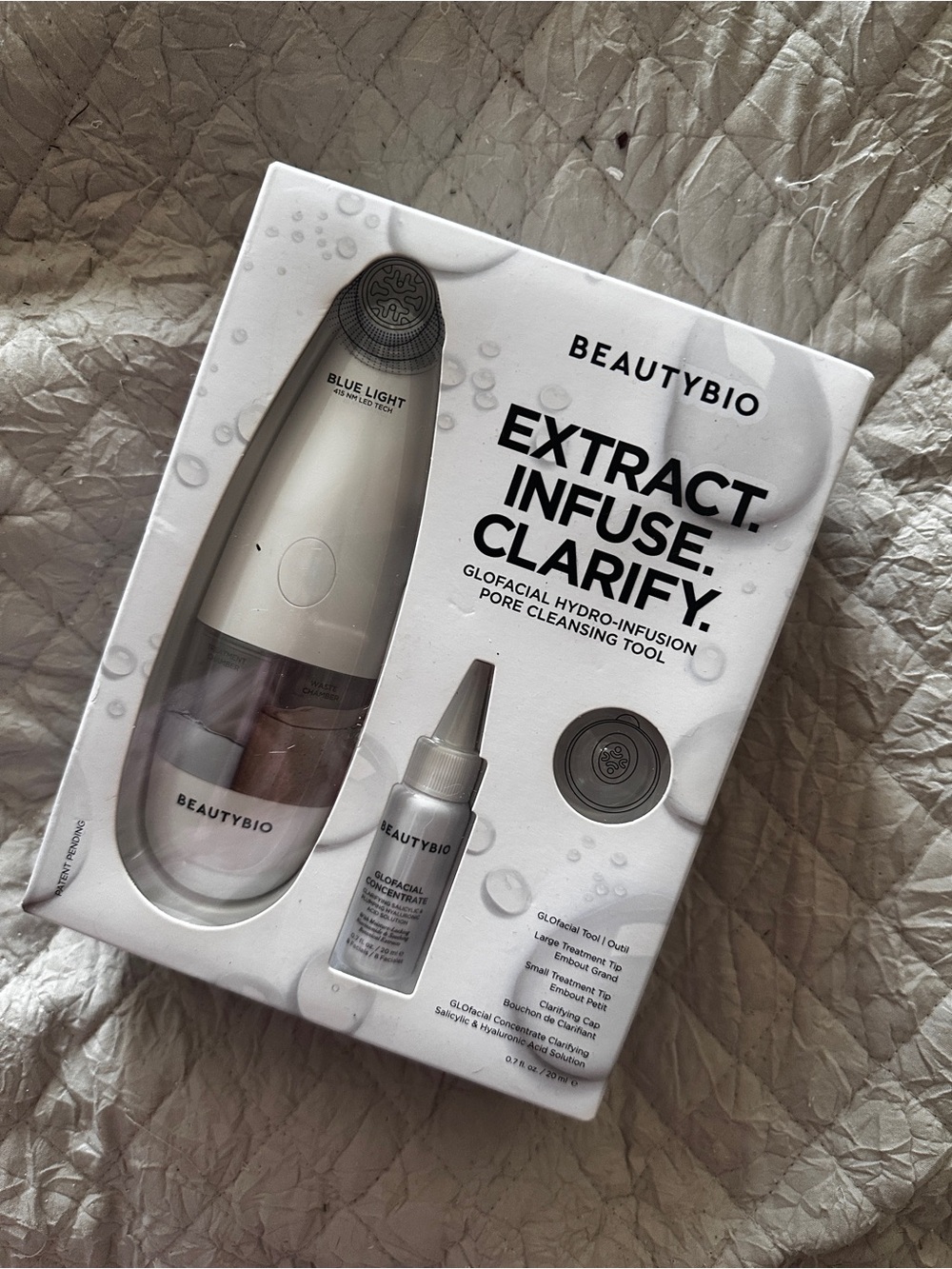 Glacial Hydro-Infusion Pore Cleansing Tool - White